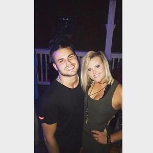 Meet your Posher, Cameron